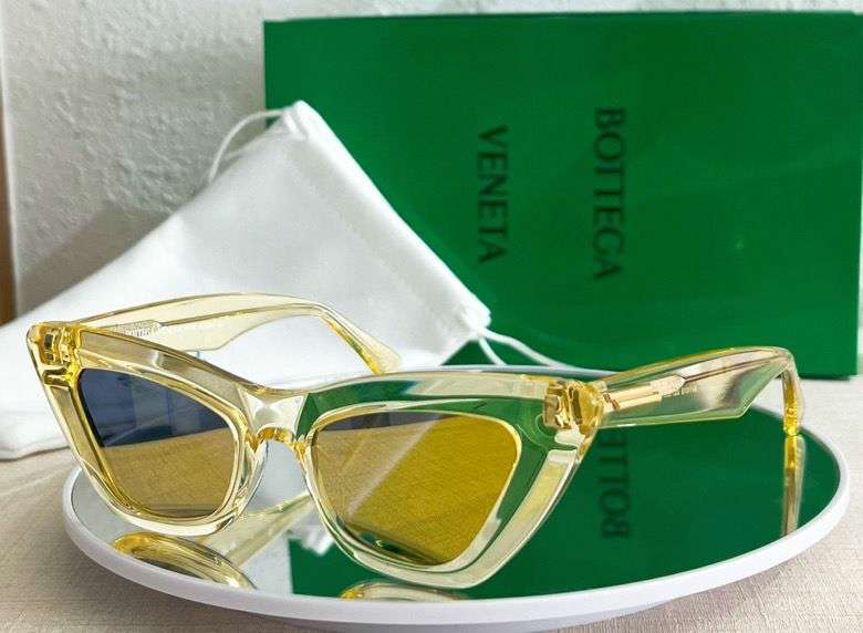 Picture of Bottega Veneta Sunglasses _SKUfw45925646fw